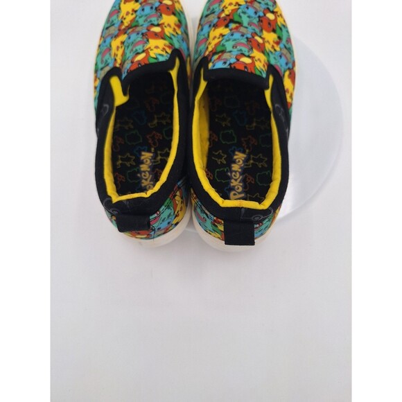 NEW GroundUP Pokemon PIKACHU Slip-On Canvas Sneaker Shoes Unisex Big Kids Size 5 - Picture 7 of 8